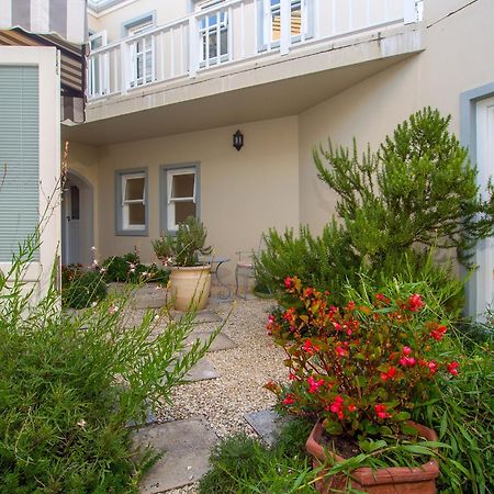 Isola Bella Guest House Книсна Екстериор снимка