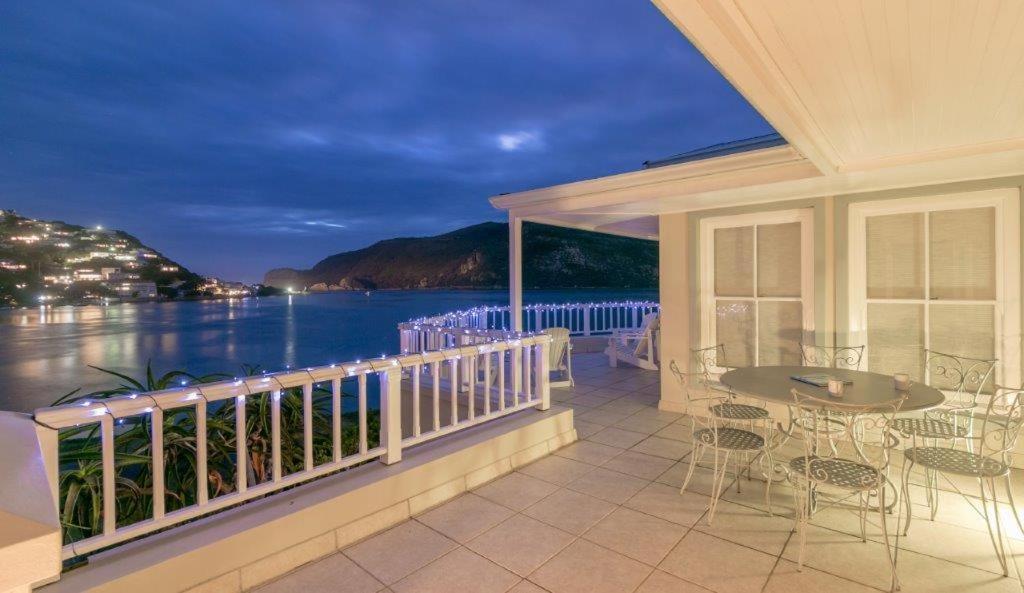 Isola Bella Guest House Книсна Екстериор снимка