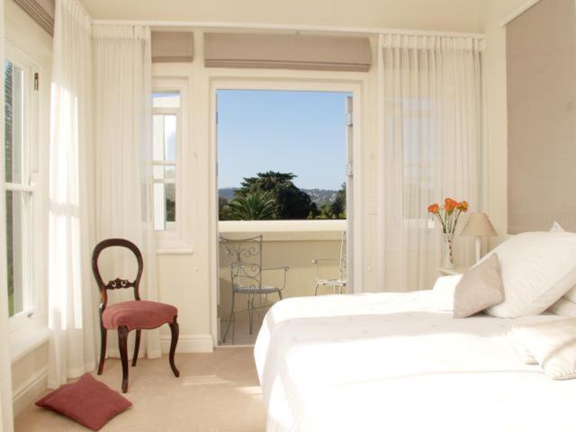 Isola Bella Guest House Книсна Екстериор снимка